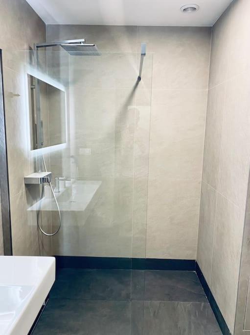 Gallery Vitosha Apartment With Underground Parking Sofia Bagian luar foto